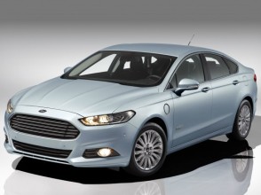 Фотография Ford Mondeo седан 2019 года